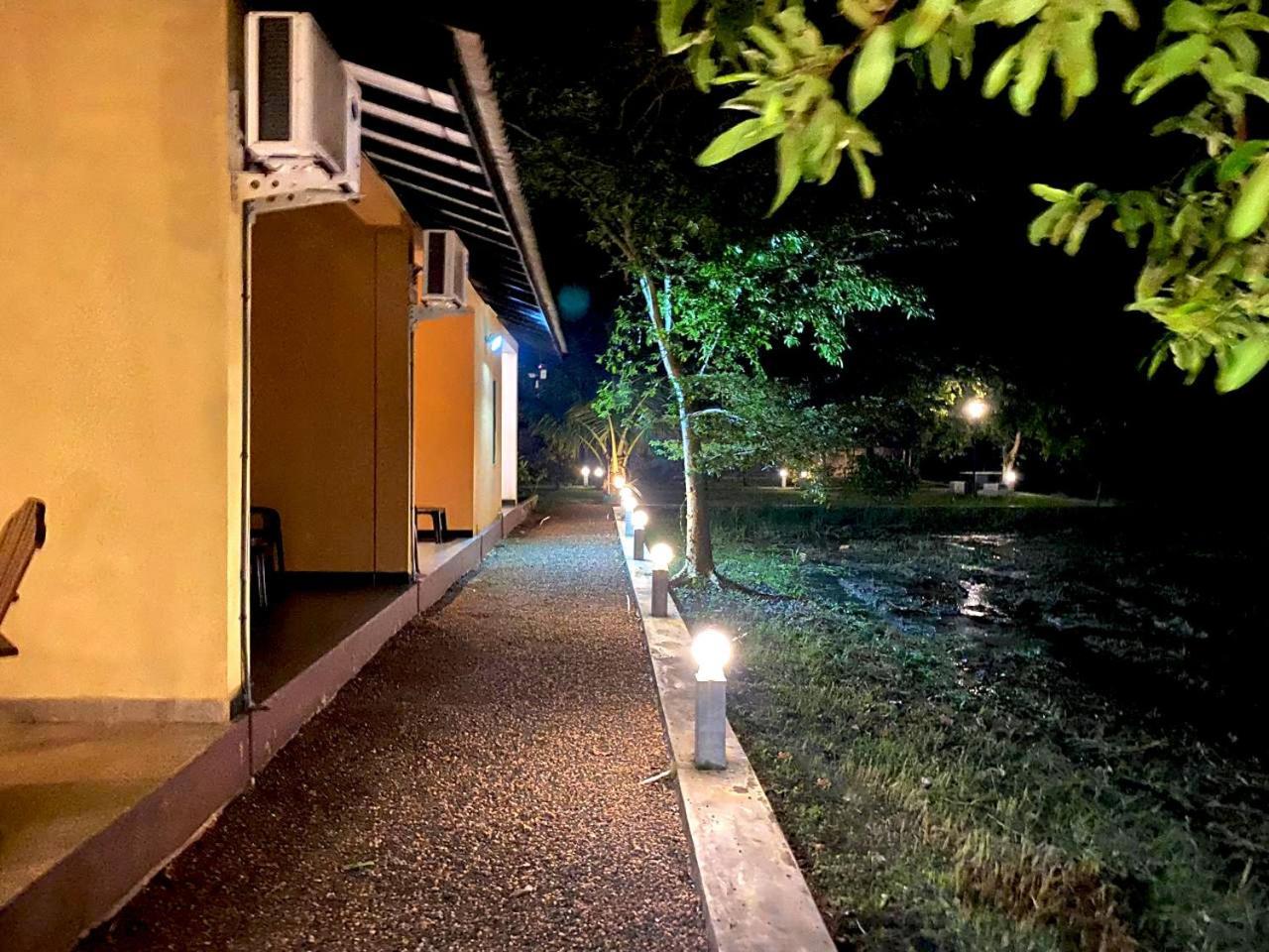 Athyantha Resort Анурадхапура Экстерьер фото