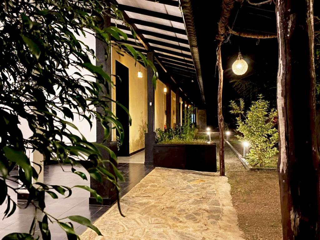 Athyantha Resort Анурадхапура Экстерьер фото